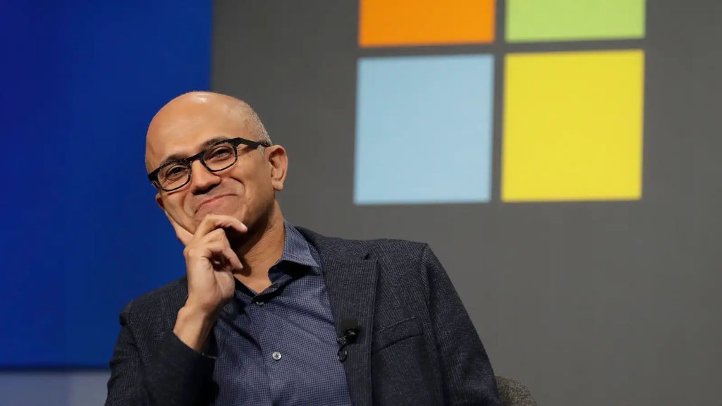 Ο CEO της Microsoft μίλησε για τα Xbox games που έρχονται στο PlayStation