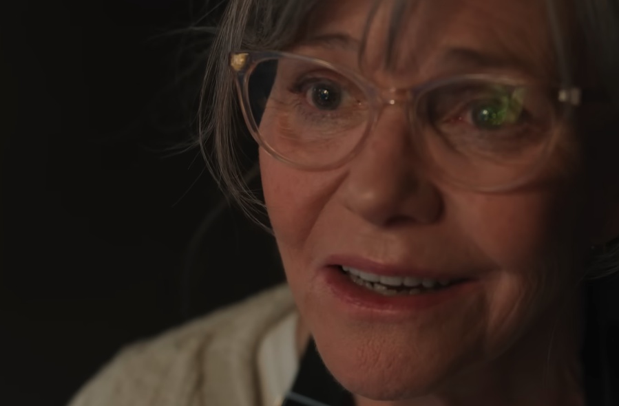 Η Sally Field προς τους ανθρώπους που δεν παίζουν Zelda: "Τι στο διάολο συμβαίνει με εσάς;!"