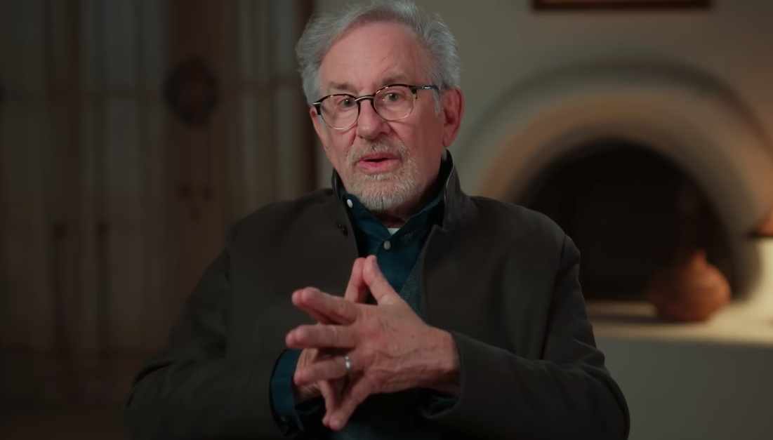 Ο Steven Spielberg είναι μεγάλος θαυμαστής του σκηνοθέτη του Resident Evil Reboot